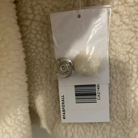 Just Fab faux shearling wrap jacket new with the tag bone white XXL - Picture 8 of 16
